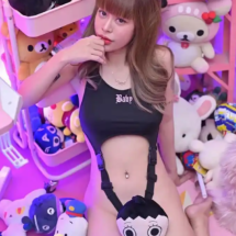 Bomie (35) Bomie (35)