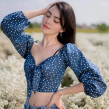 davika-hoorne (12) davika-hoorne (12)