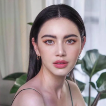 davika-hoorne (13) davika-hoorne (13)