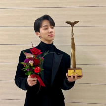 Lee Gi Kwang (22) Lee Gi Kwang (22)