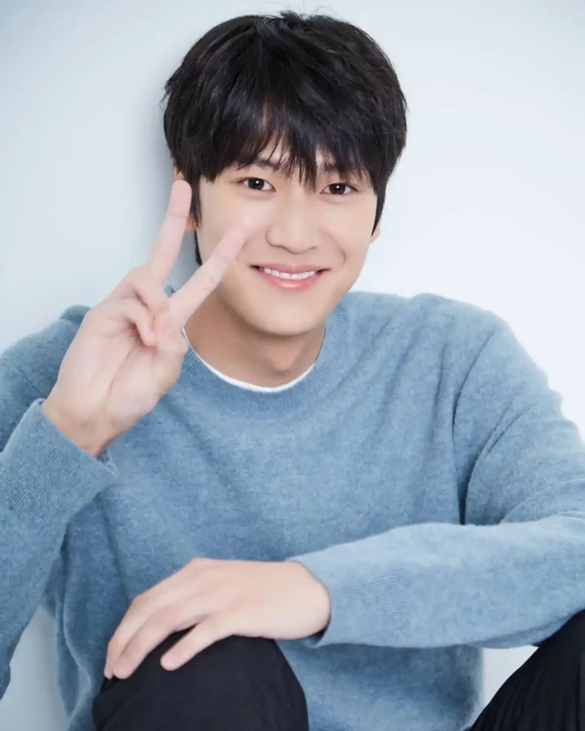 ประวัติ นาอินอู (Na In-woo)