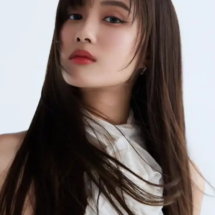 Nutticha Namwong (21) Nutticha Namwong (21)