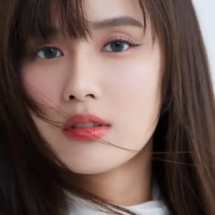 Nutticha Namwong (22) ช่องทางการติดตาม Nutticha Namwong