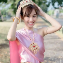 Nutticha Namwong (27) Nutticha Namwong (27)
