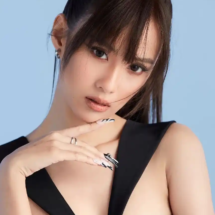 Nutticha Namwong (40) Nutticha Namwong (40)
