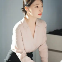 ทำความรู้จัก Song Ha Yoon
