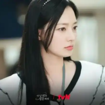 Song Ha Yoon (15)