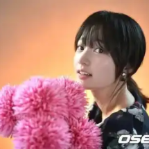 Song Ha Yoon (30)