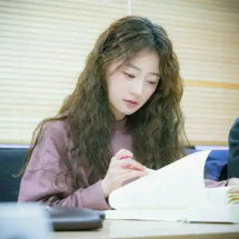 Song Ha Yoon (39)