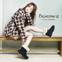 Song Ha Yoon (41)