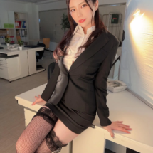 Rei Kamiki (60)