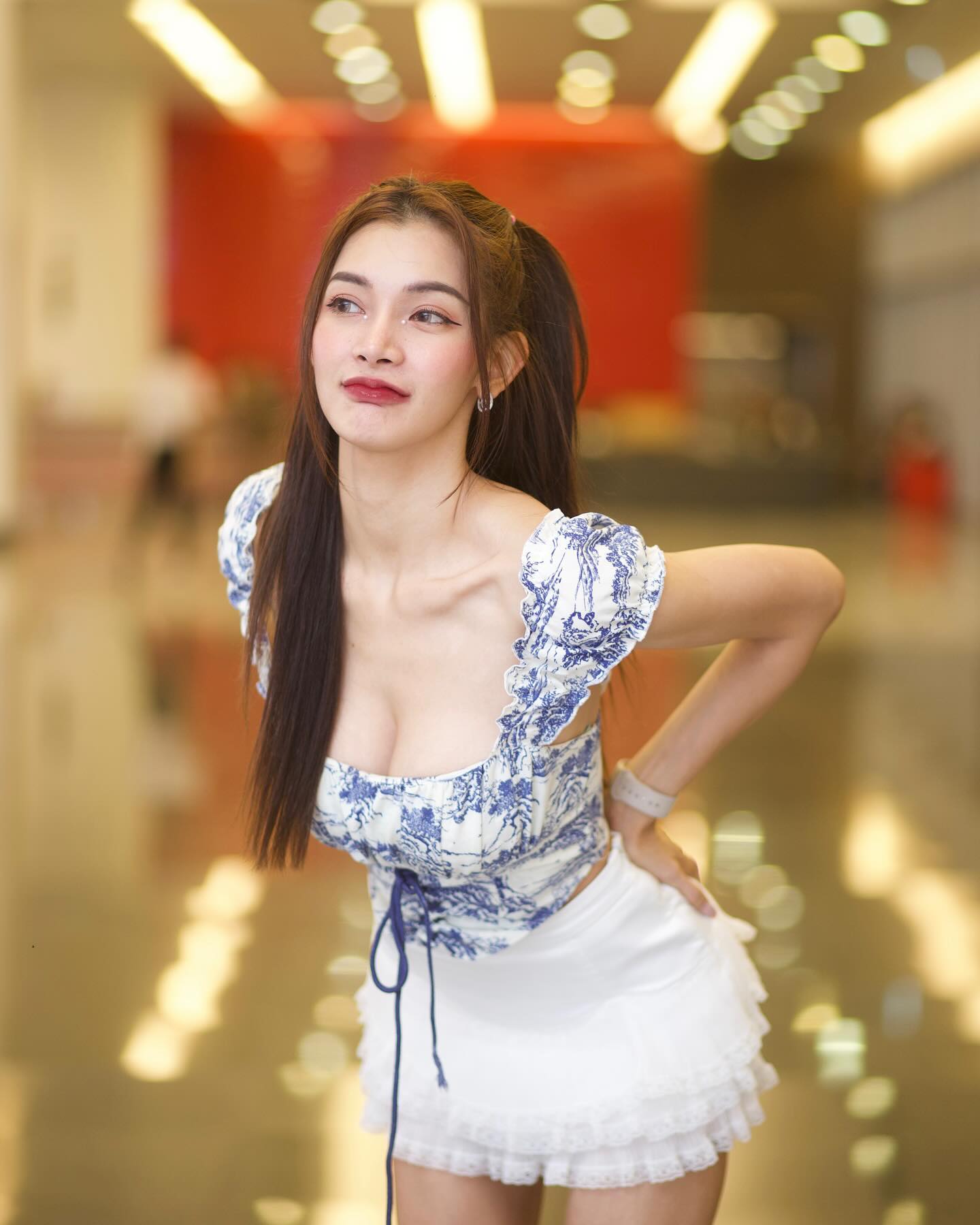 อาย พรทปวีญ์ นางแบบสาวสวยจาก FHM เจ้าของเพจดัง วิ่งกับอาย 16