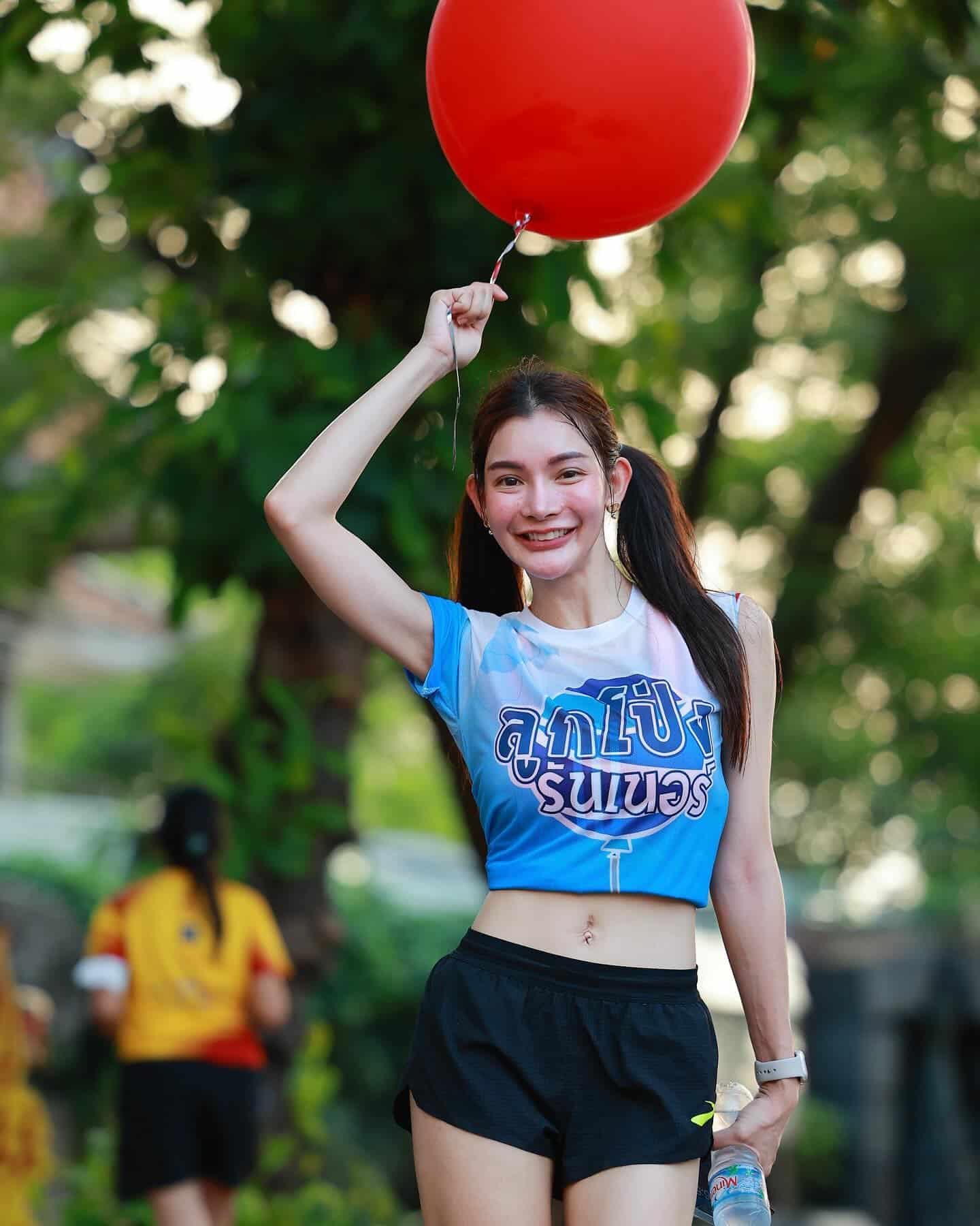 อาย พรทปวีญ์ นางแบบสาวสวยจาก FHM เจ้าของเพจดัง วิ่งกับอาย 6
