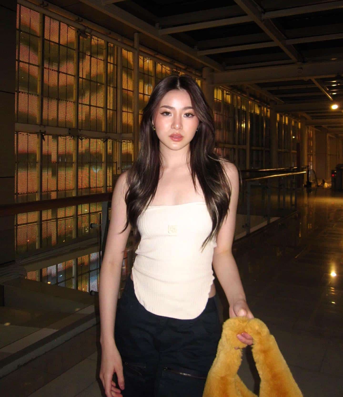 เปียโน ณิชาภัทร เน็ตไอดอลสาวหน้าหมวย คนคุย คนใหม่ของ นิกกี้ ณฉัตร 1
