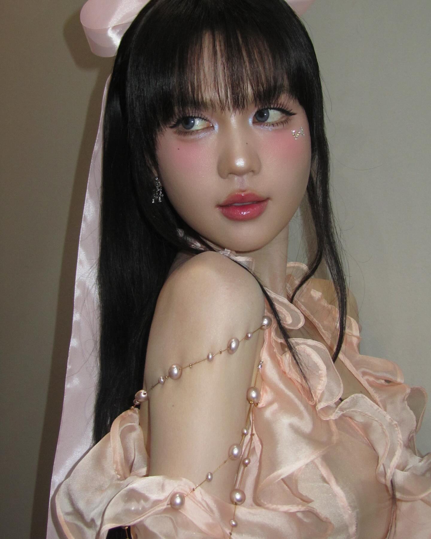 Ngoc Trinh นางแบบสาวเวียดนามสวยแซ่บ ดีกรีระดับแชมป์เวทีนางงาม 35