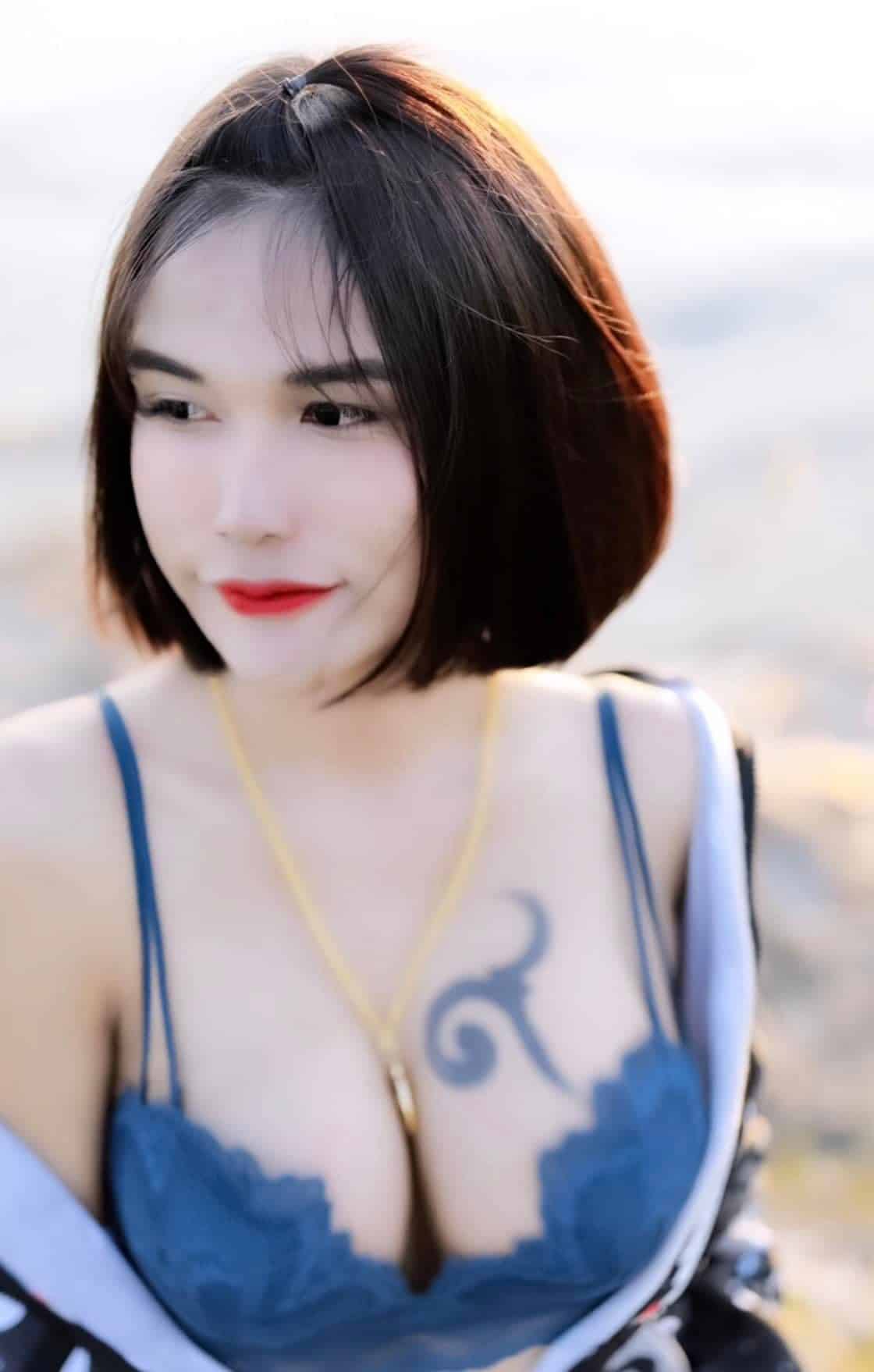 น้องตี้เด็ด สาวสวยเน็ตไอดอลหน้าเด็ก กับผลงานสาย 18+ สุดยั่ว 11
