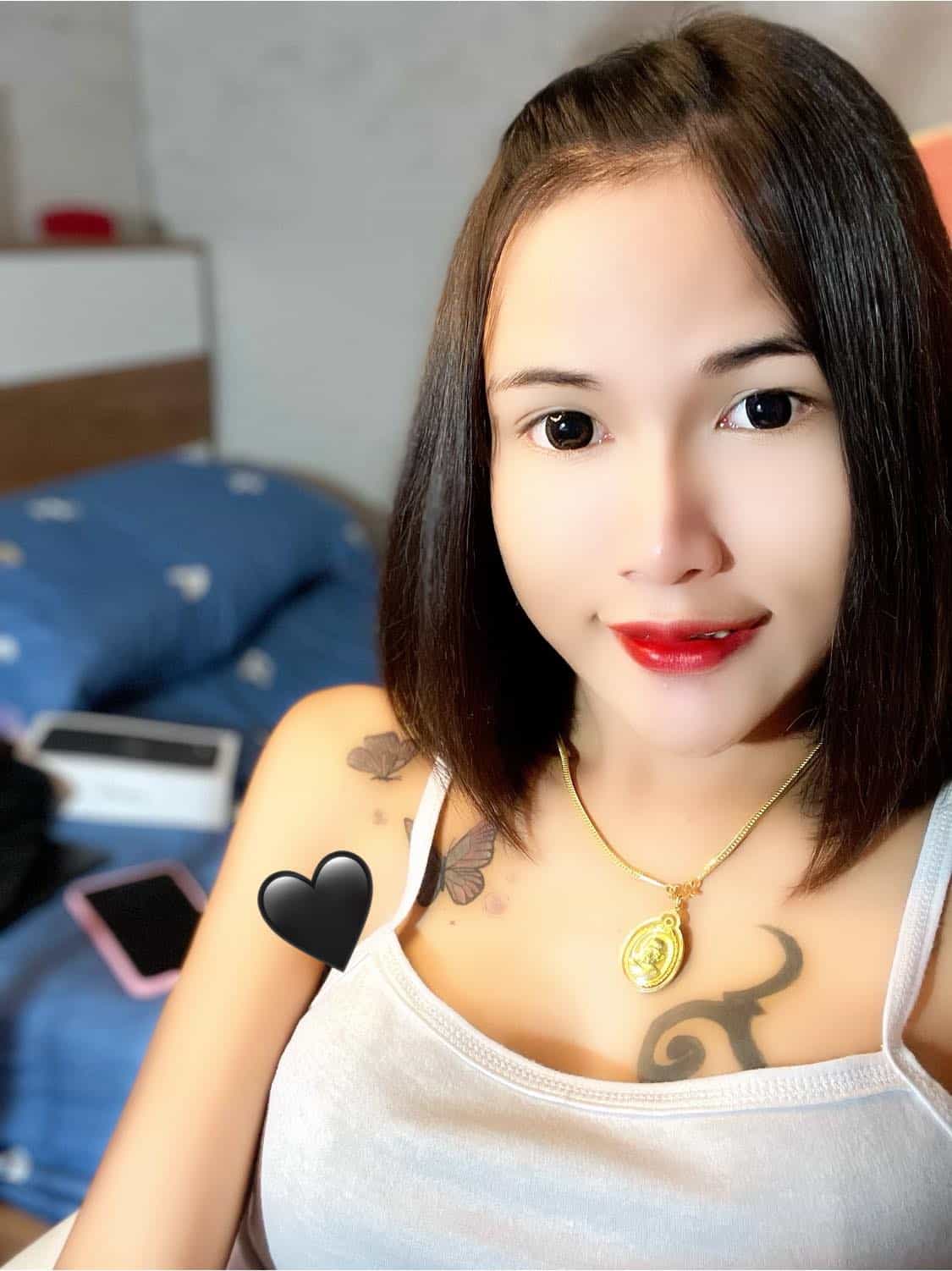 น้องตี้เด็ด สาวสวยเน็ตไอดอลหน้าเด็ก กับผลงานสาย 18+ สุดยั่ว 14