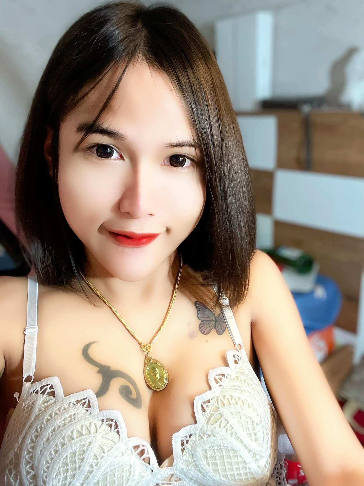 น้องตี้เด็ด สาวสวยเน็ตไอดอลหน้าเด็ก กับผลงานสาย 18+ สุดยั่ว 15