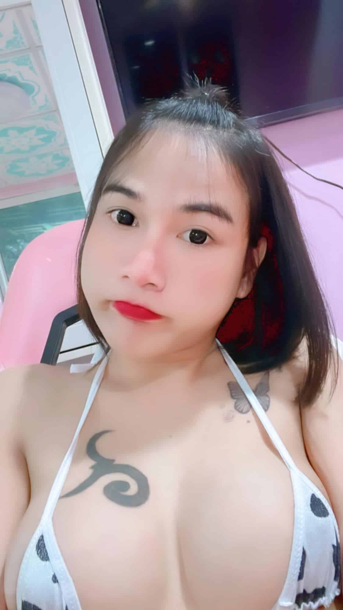 น้องตี้เด็ด สาวสวยเน็ตไอดอลหน้าเด็ก กับผลงานสาย 18+ สุดยั่ว 45