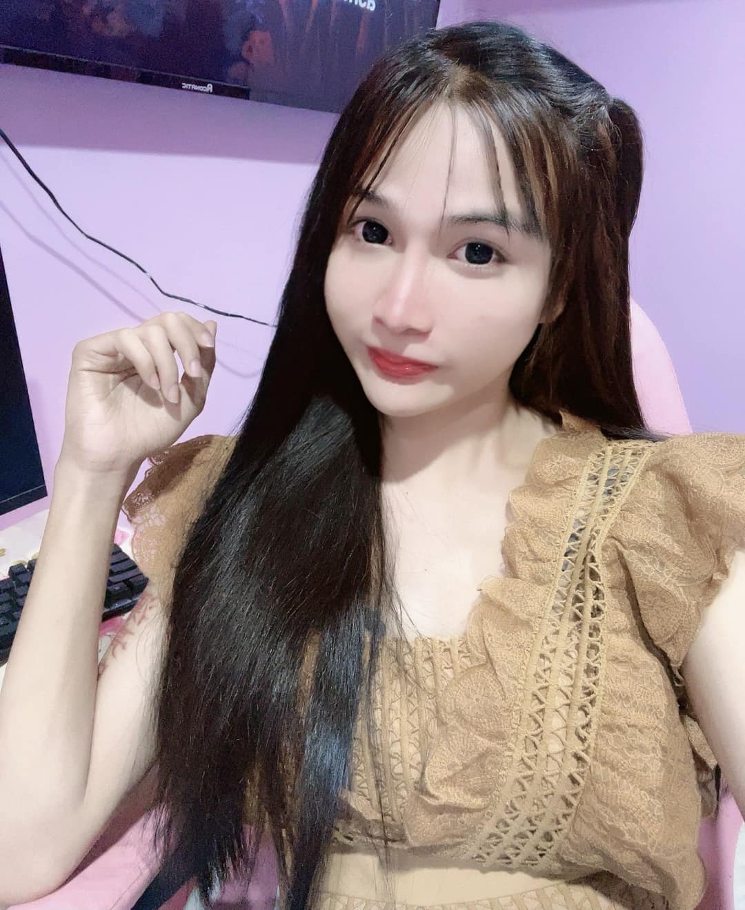 น้องตี้เด็ด สาวสวยเน็ตไอดอลหน้าเด็ก กับผลงานสาย 18+ สุดยั่ว 54