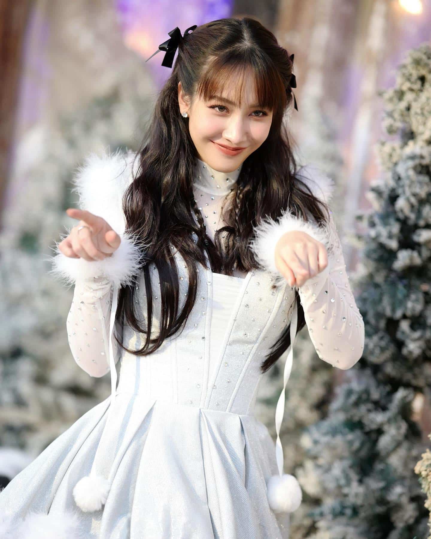 มิน พีชญา ดาราสาวสวย ไฮโซภาคอีสาน ทายาทธุรกิจก่อสร้างร้อยล้าน 11