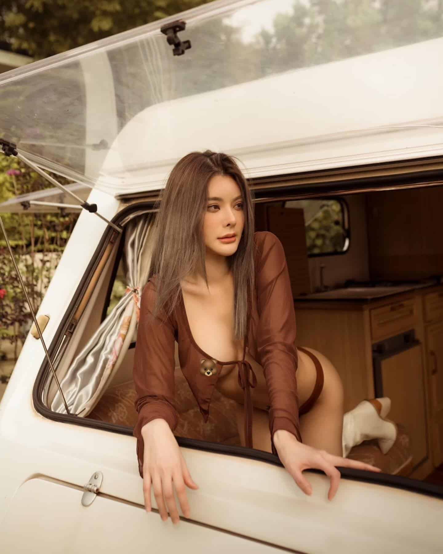 แป้งโกกิ สุรางคนางค์ นางแบบ PLAYBOY หน้าสวย หุ่นแซ่บ Onlyfans เด็ด 33