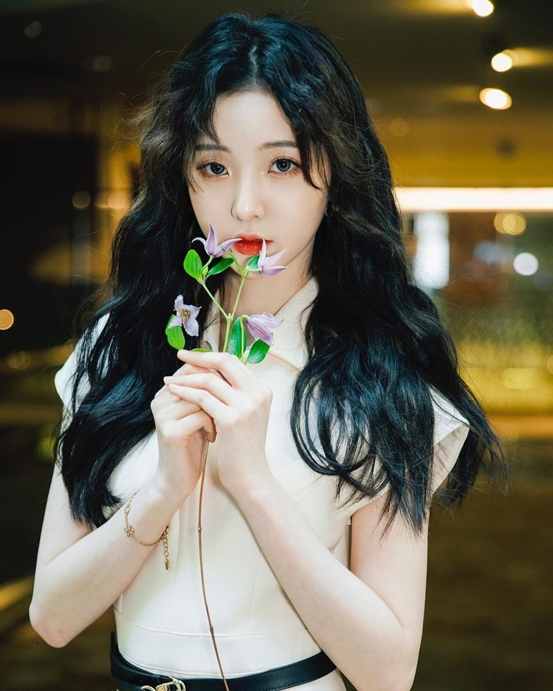 เนเน่ พรนับพัน ดาราสาวสวยหน้าใส สู่ไอดอลจีนชื่อดัง 15