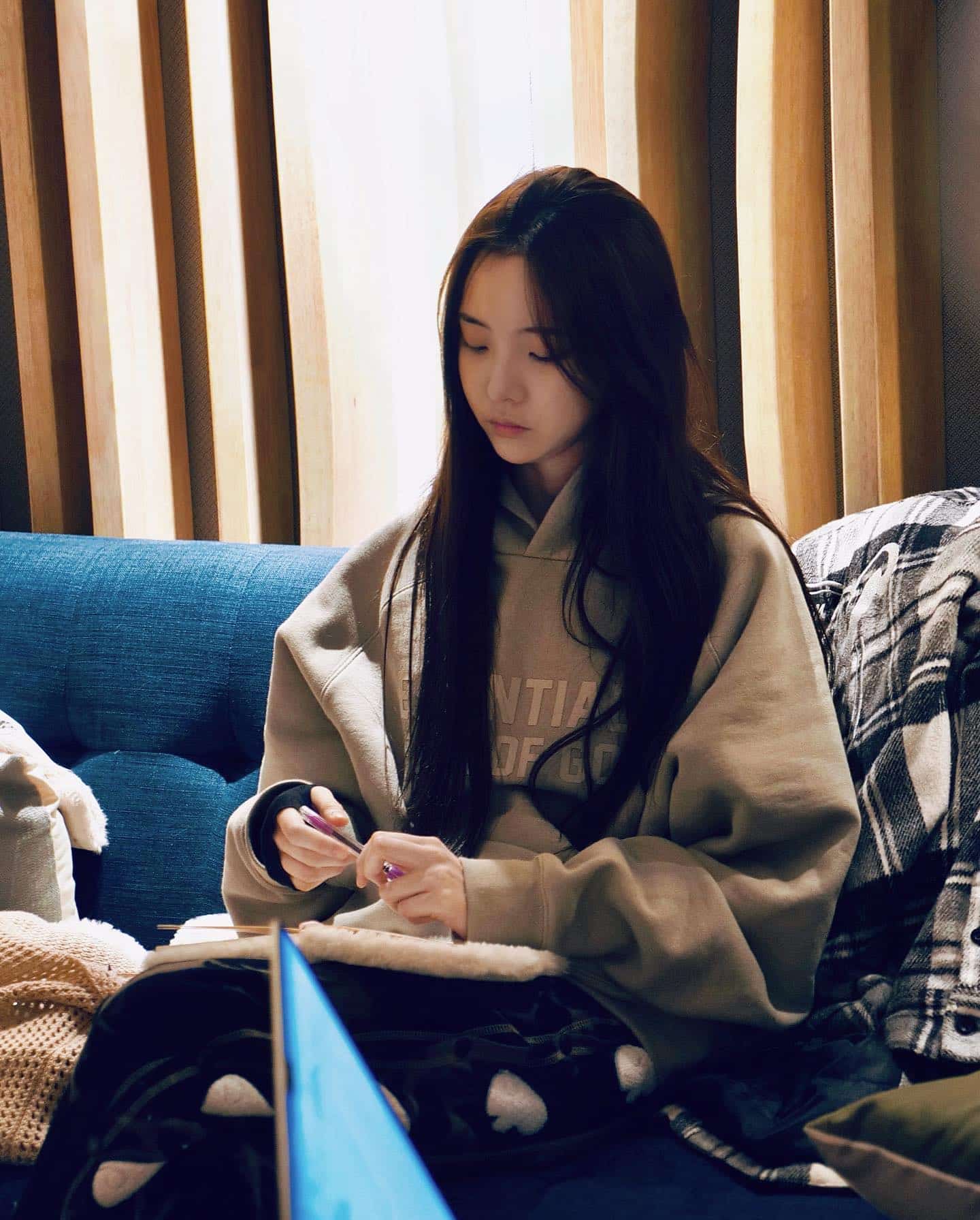เนเน่ พรนับพัน ดาราสาวสวยหน้าใส สู่ไอดอลจีนชื่อดัง 19