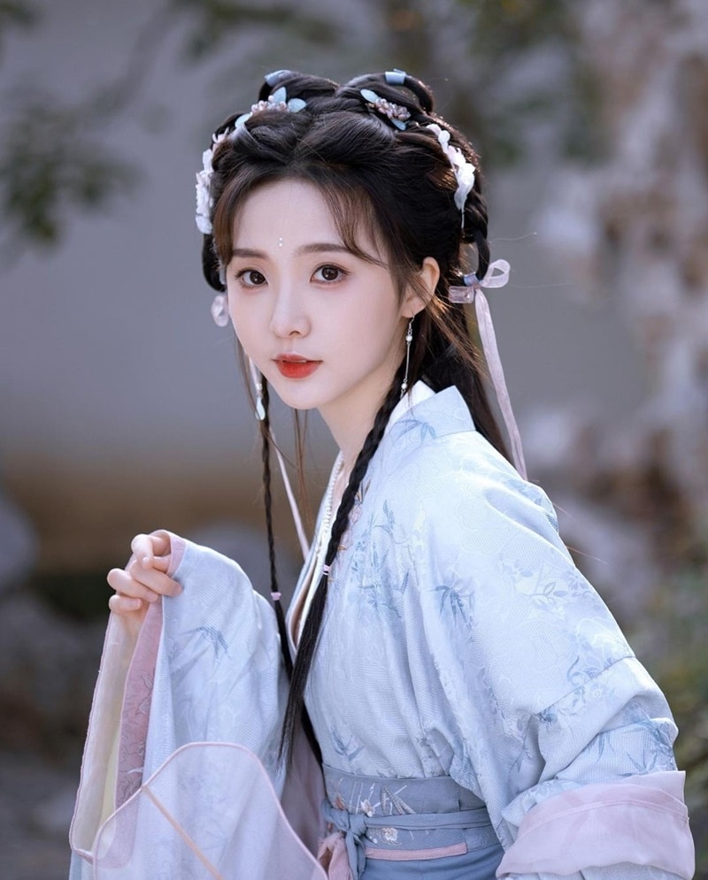 เนเน่ พรนับพัน ดาราสาวสวยหน้าใส สู่ไอดอลจีนชื่อดัง 9