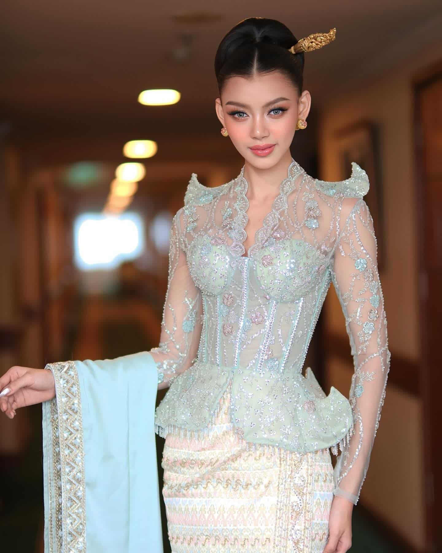 แตแต หรือ แธ ซู เญียน นางแบบหน้าสวย หุ่นแซ่บ สาวงามเมียนมา 32