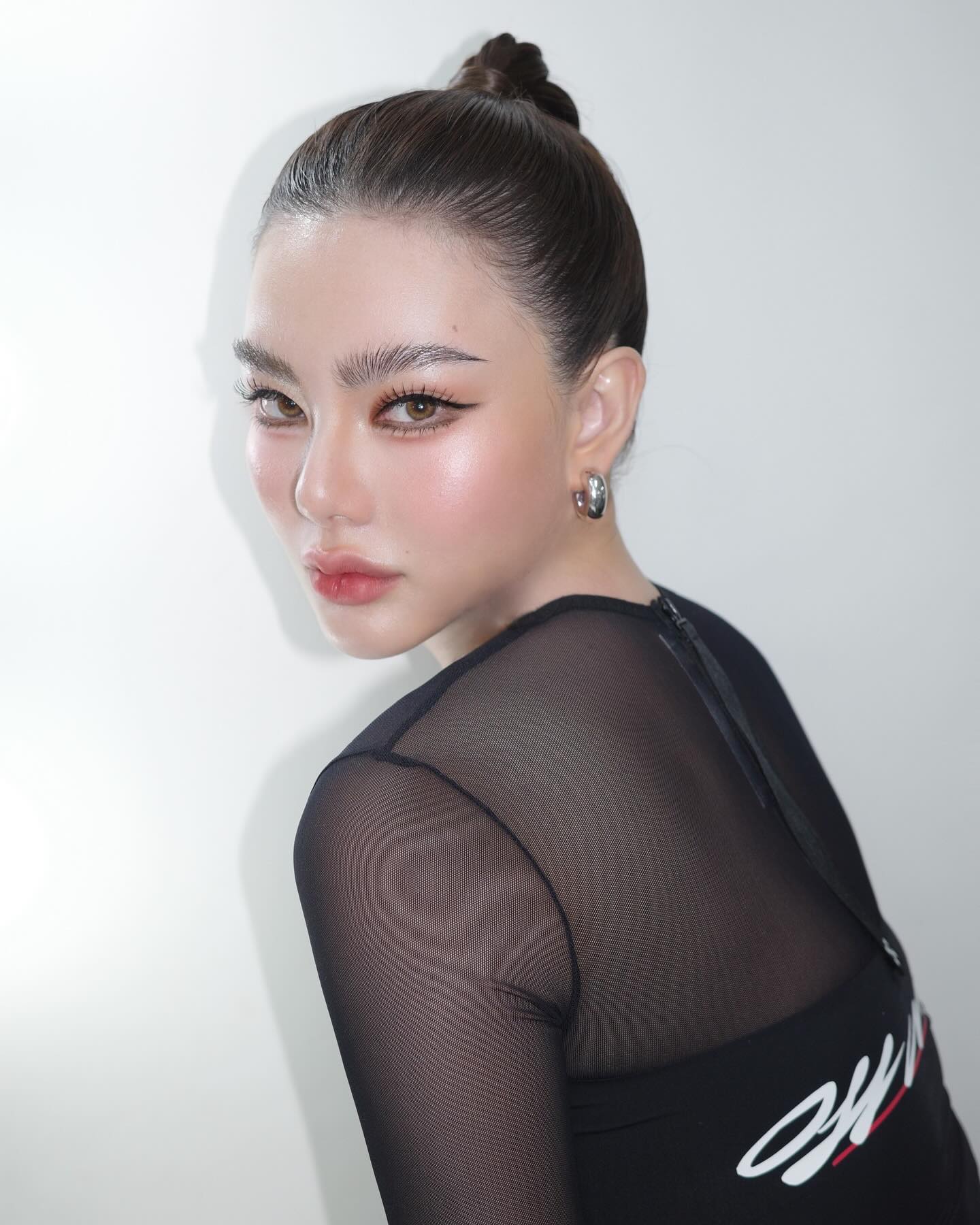 ดิว อริสรา นักแสดงสาวไทย ประวัติและผลงานเด่น 25
