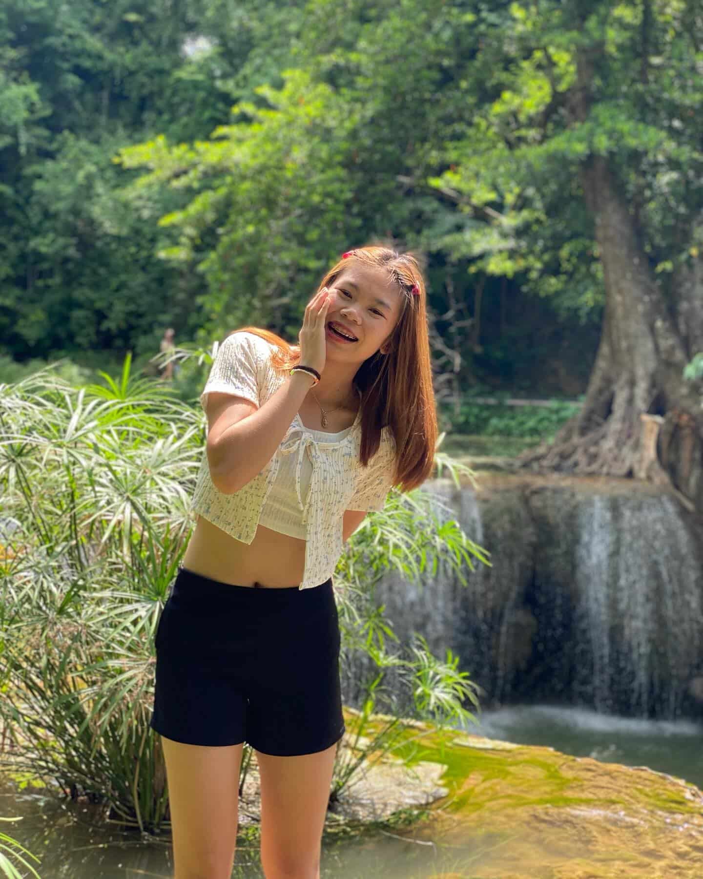 แมมมอส ฉวีวรรณ ดาว TikTok เน็ตไอดอล สาววัยใส จอมฟาดตะกร้อ 9
