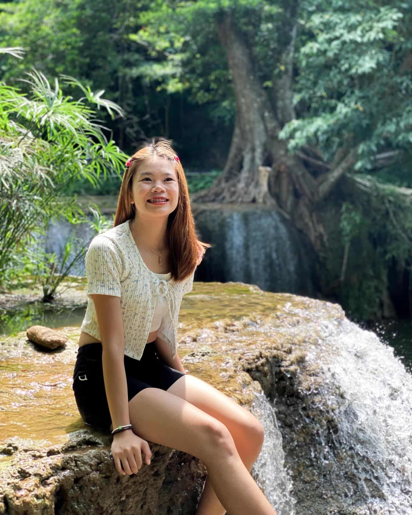 แมมมอส ฉวีวรรณ ดาว TikTok เน็ตไอดอล สาววัยใส จอมฟาดตะกร้อ 7