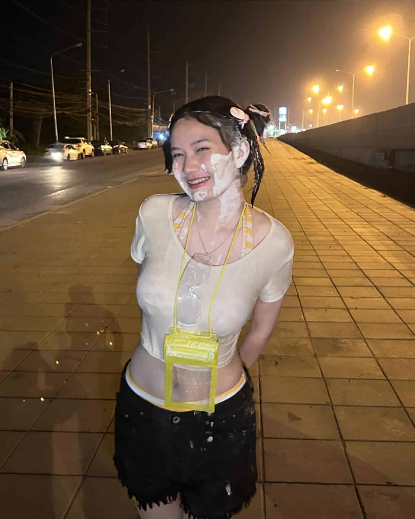 มิลค์ชอบกินบราวนี่ ดาว TikTok สาวสวย เซ็กซี่ หุ่นเฟิร์มลีลาแซ่บ 11
