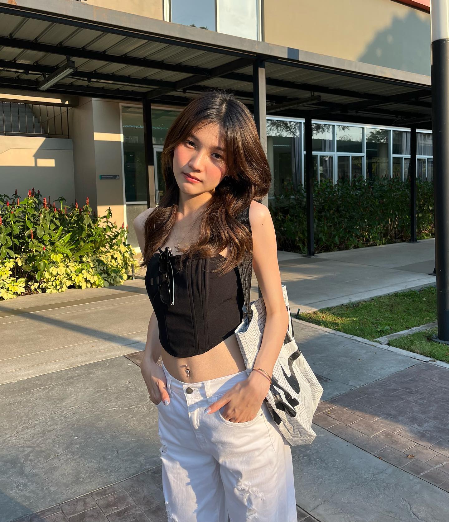 น้อง บอฟอใบเฟิน ดาว TikTok สาวสวย เอวบาง A4 หุ่นเด็ด 40