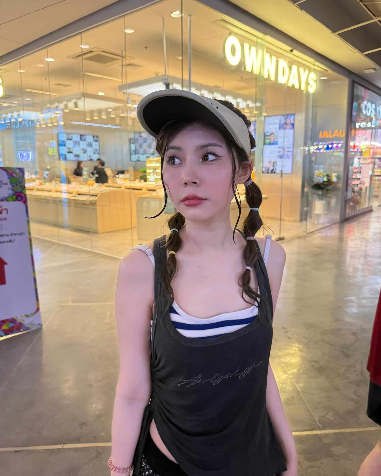 Zbing Z. พี่แป้ง เน็ตไอดอลสายเกม สวย เก่ง น่ารัก 30