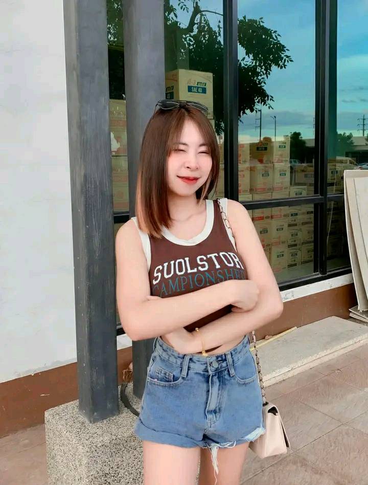 หลิน ลลิพร ตันติพิมลพันธ์ เน็ตไอดอล น่ารัก เซ็กซี่ ไซส์เล็ก 10