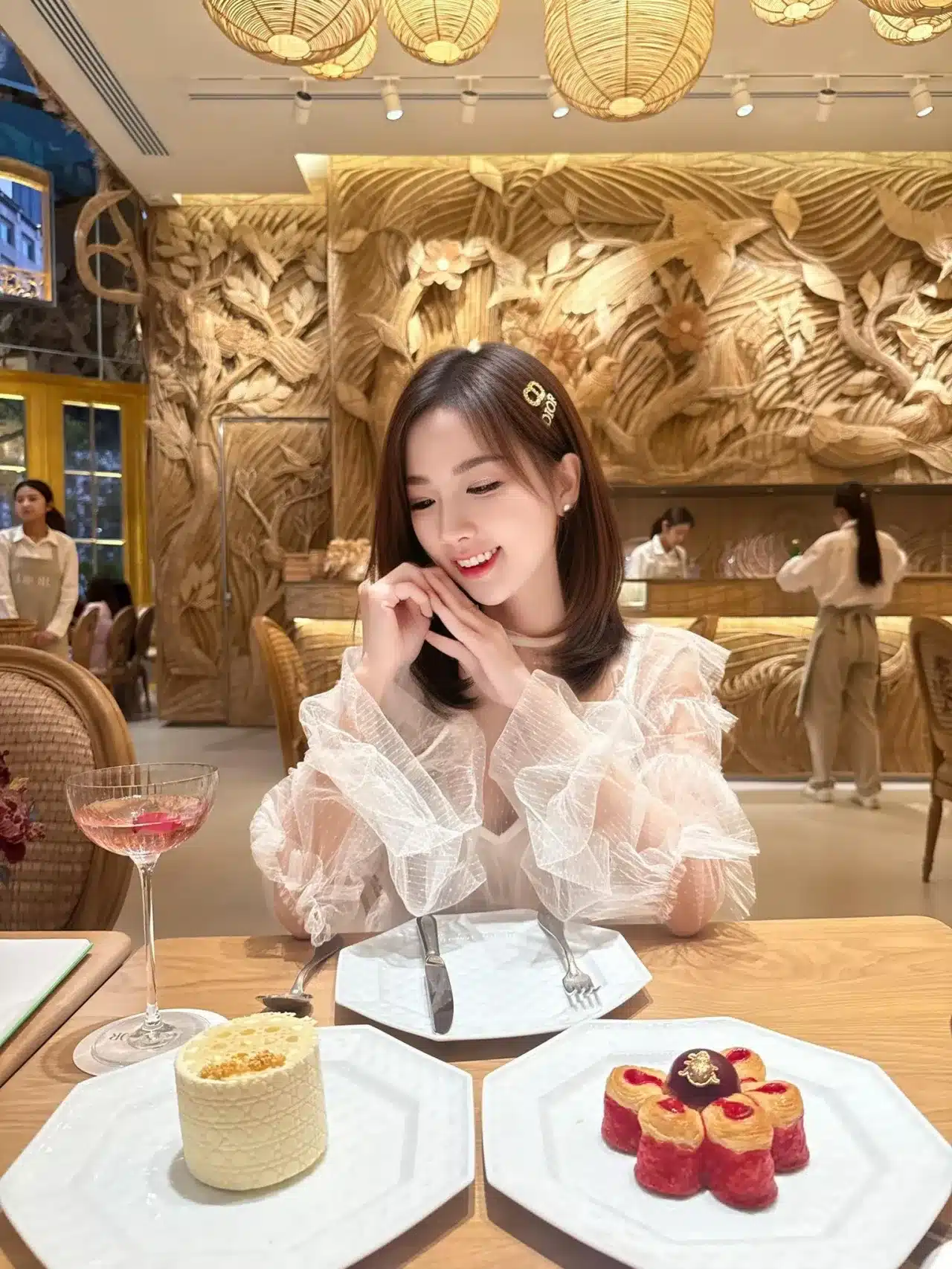 หญิงออน ดวงพร สะใภ้ดารารุ่นใหญ่ เจ้าของดราม่าเหยียด LGBTQ+ 4
