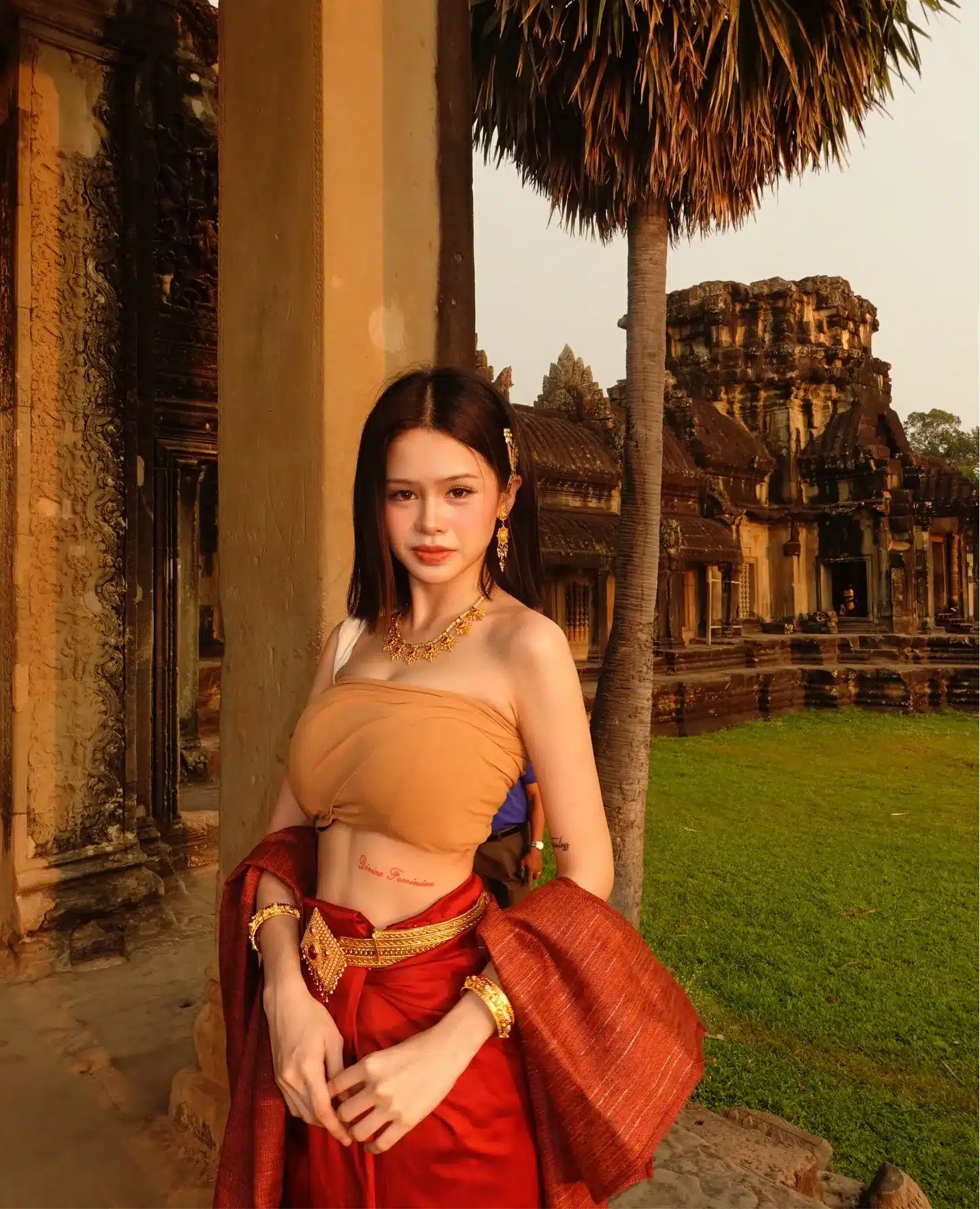 Lauryn นางแบบสาวเขมรหวานใจแร็ปเปอร์ Vannda ดีกรีแบรนด์แอมบาสเดอร์ 5