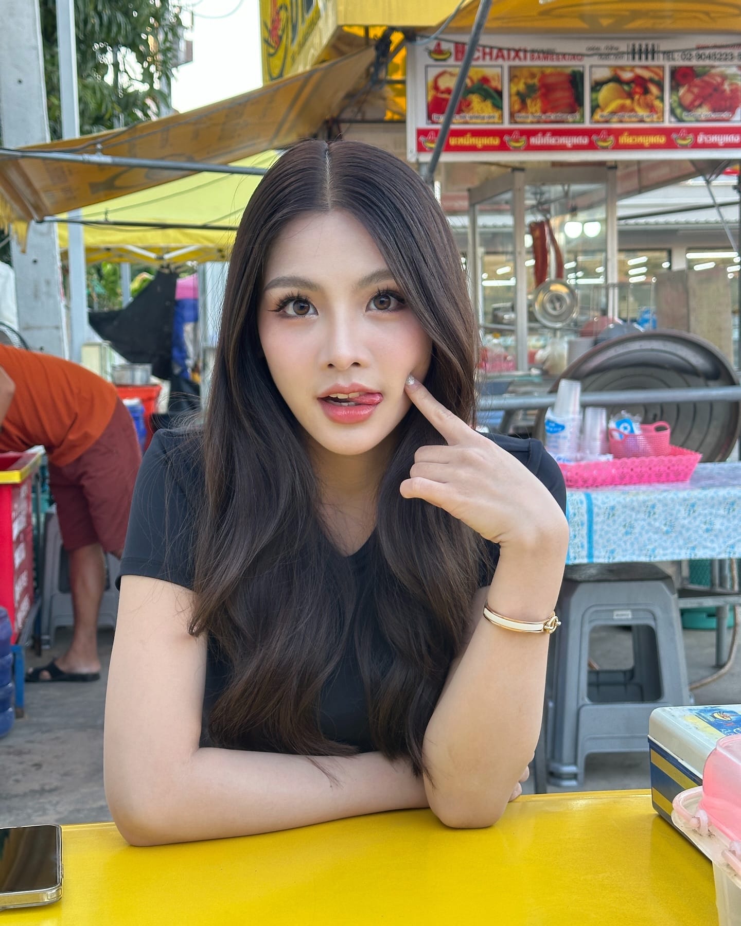 น้ำตาลตาแป๋ว ดาว TikTok สาวสวยหน้าหวานดวงตากลมใสขวัญใจ Gen Z 43