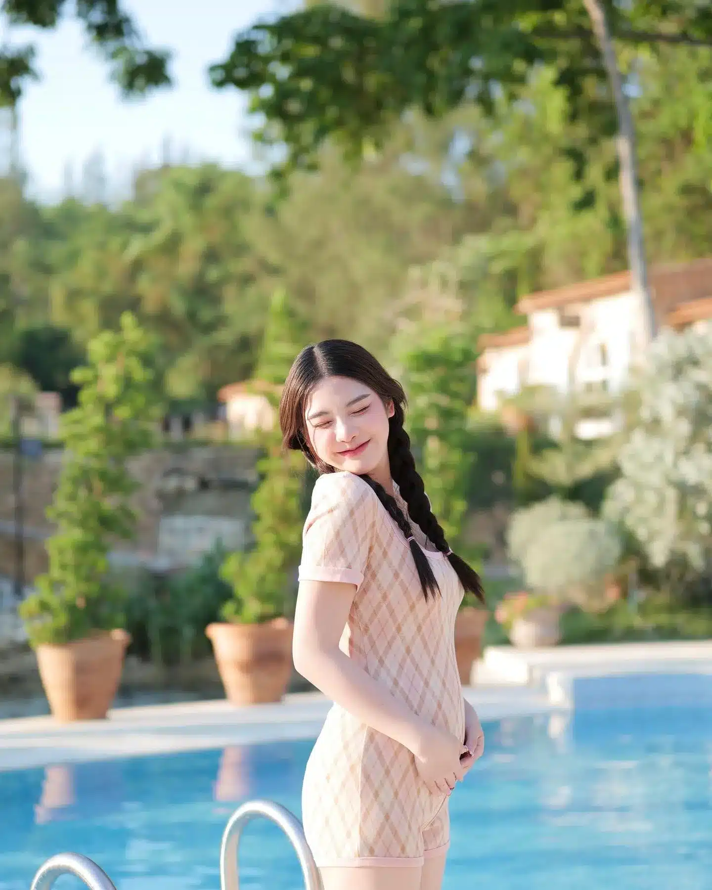 น้ำตาลตาแป๋ว ดาว TikTok สาวสวยหน้าหวานดวงตากลมใสขวัญใจ Gen Z 19