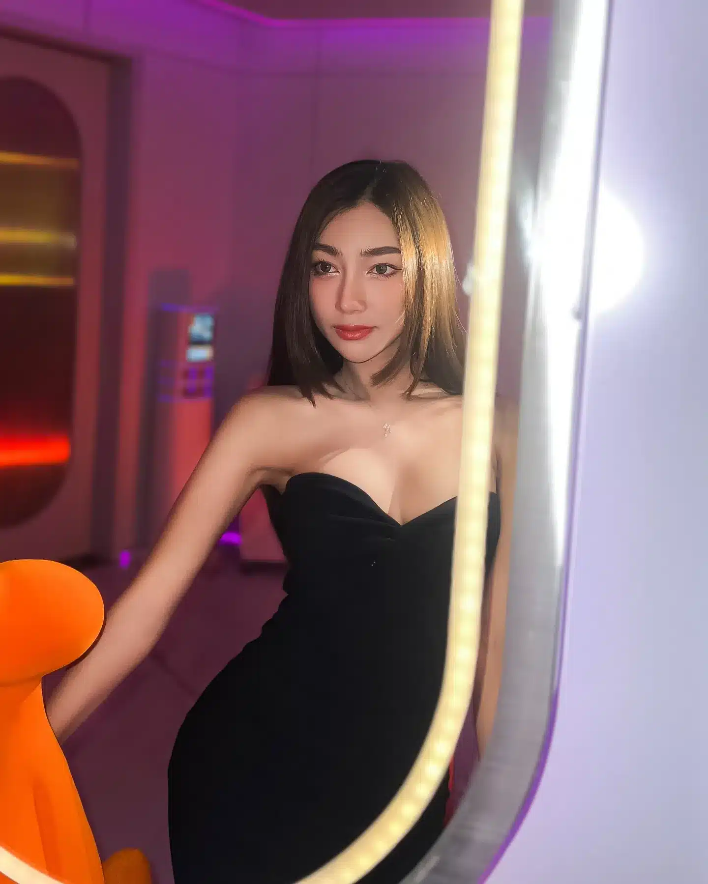 กิ๊ก อชิรญา ดาว TikTok สายฮา เน้นขายขำ แต่สวยเซ็กซี่ขยี้ใจหนุ่มๆ 10