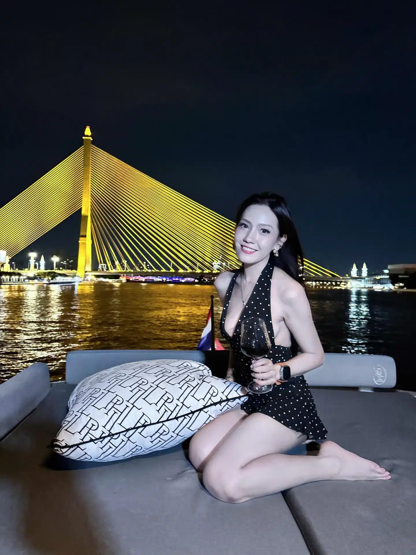 บอลลูน พินทุ์สุดา เน็ตไอดอลรุ่น Y2K สวยน่ารัก หุ่นสุดเซ็กซี่ 2