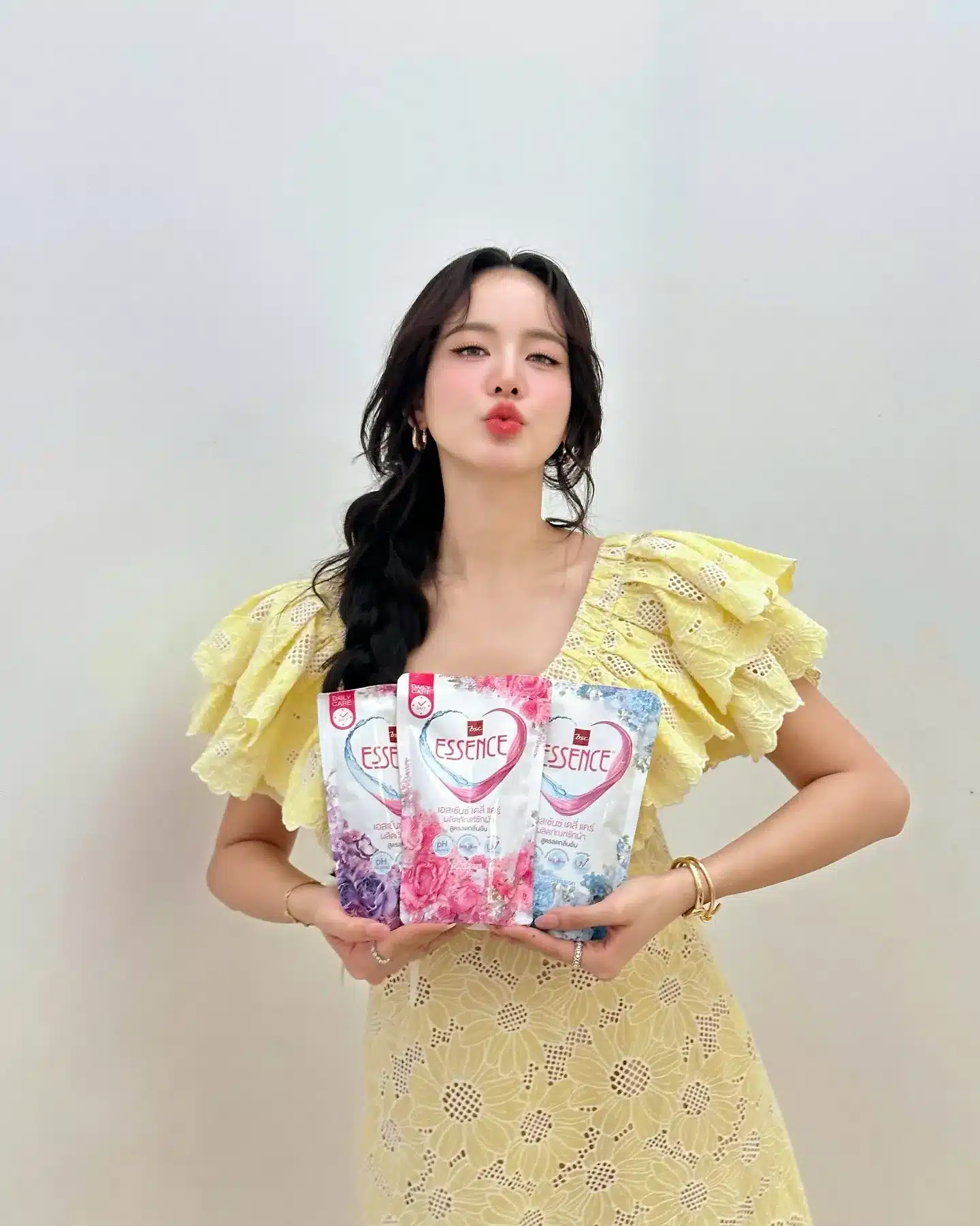 โบว์ เมลดา นางเอกสาวหน้าสวยแซ่บ มากความสามารถ ลุตสดใส น่ารัก 35