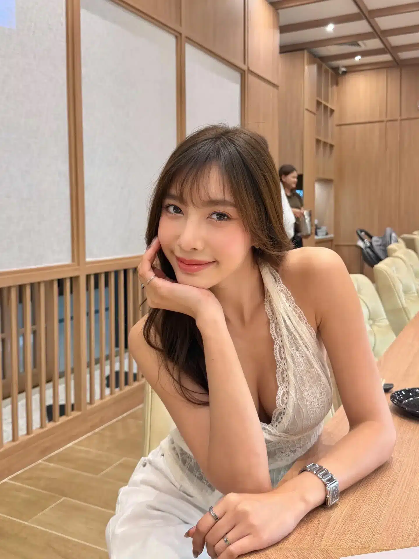 ได๋ได๋ ธันย์ธนิดา อดีตดาราสาวสวย แซ่บ เซ็กซี่ สะใภ้ตระกูลดัง 36