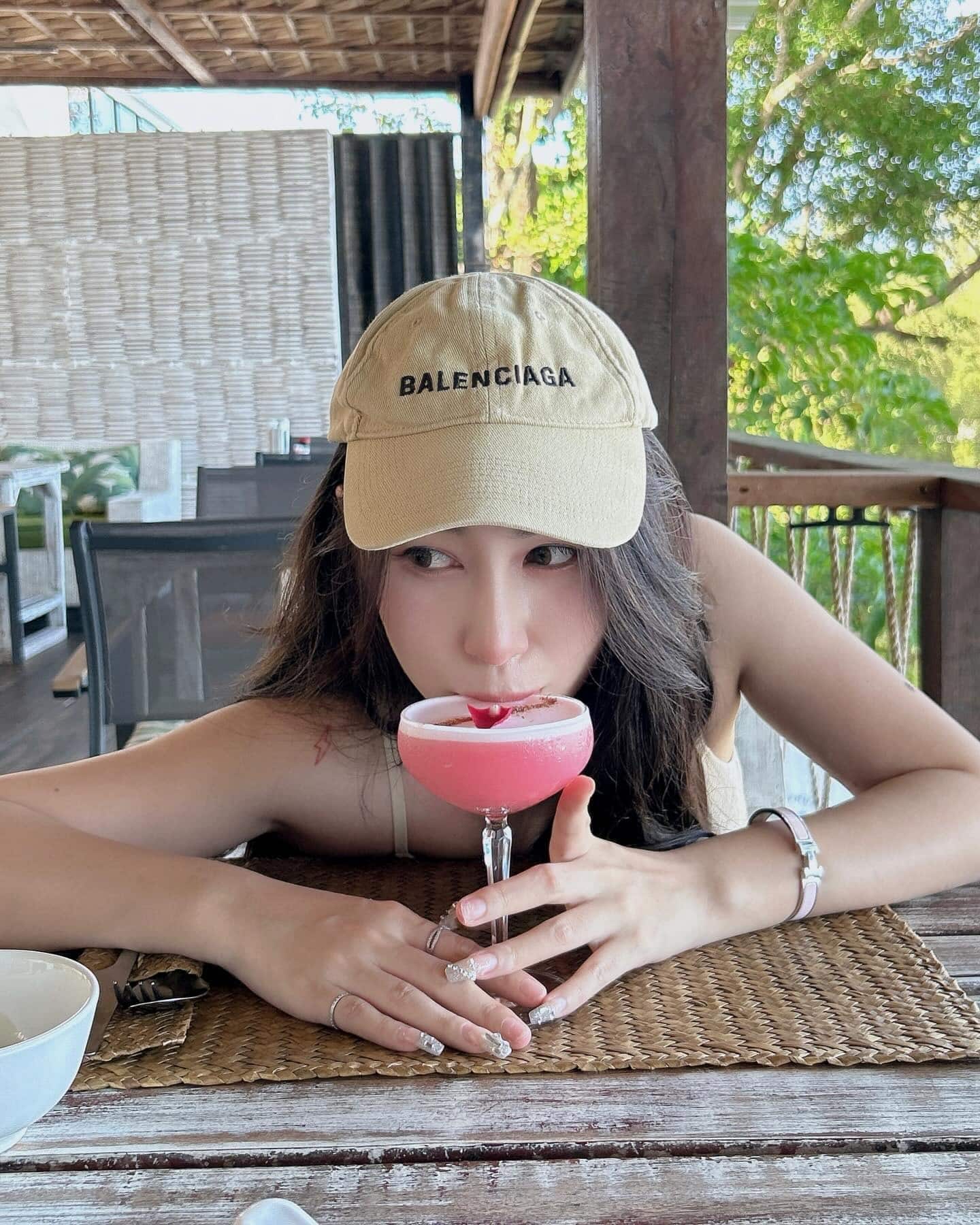 เปิดวาร์ป นุ่น ลลดา เน็ตไอดอลสาวสวย สุดฮอต เซ็กซี่ ผลงานเด็ด 17
